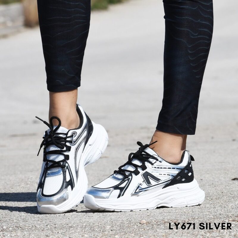 Sneakers for woman 671 - 36, Ασημί