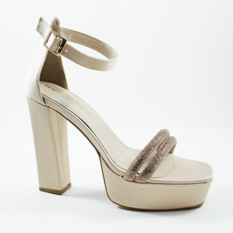 Women platform high heels 4640