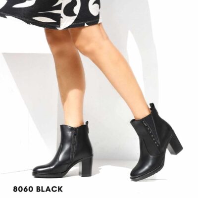 boots for woman 8056