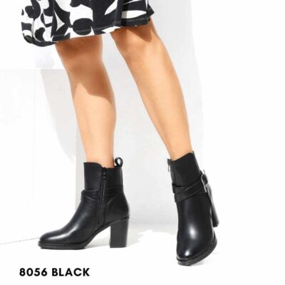 boots for woman 8056