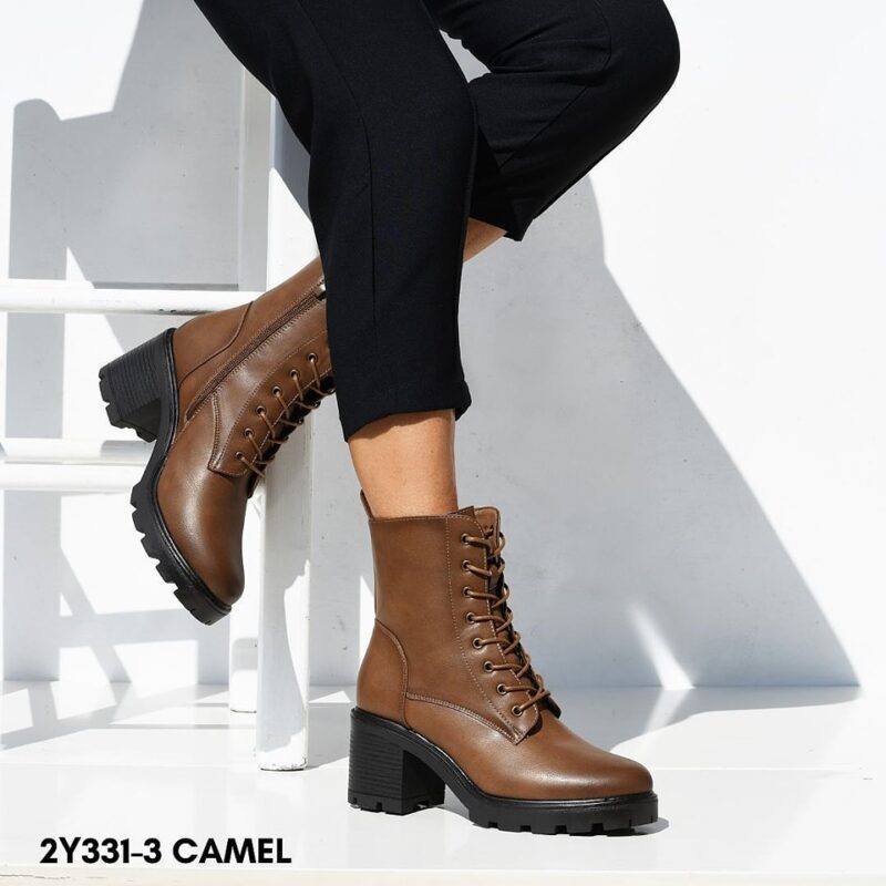 boots for woman 2Y331