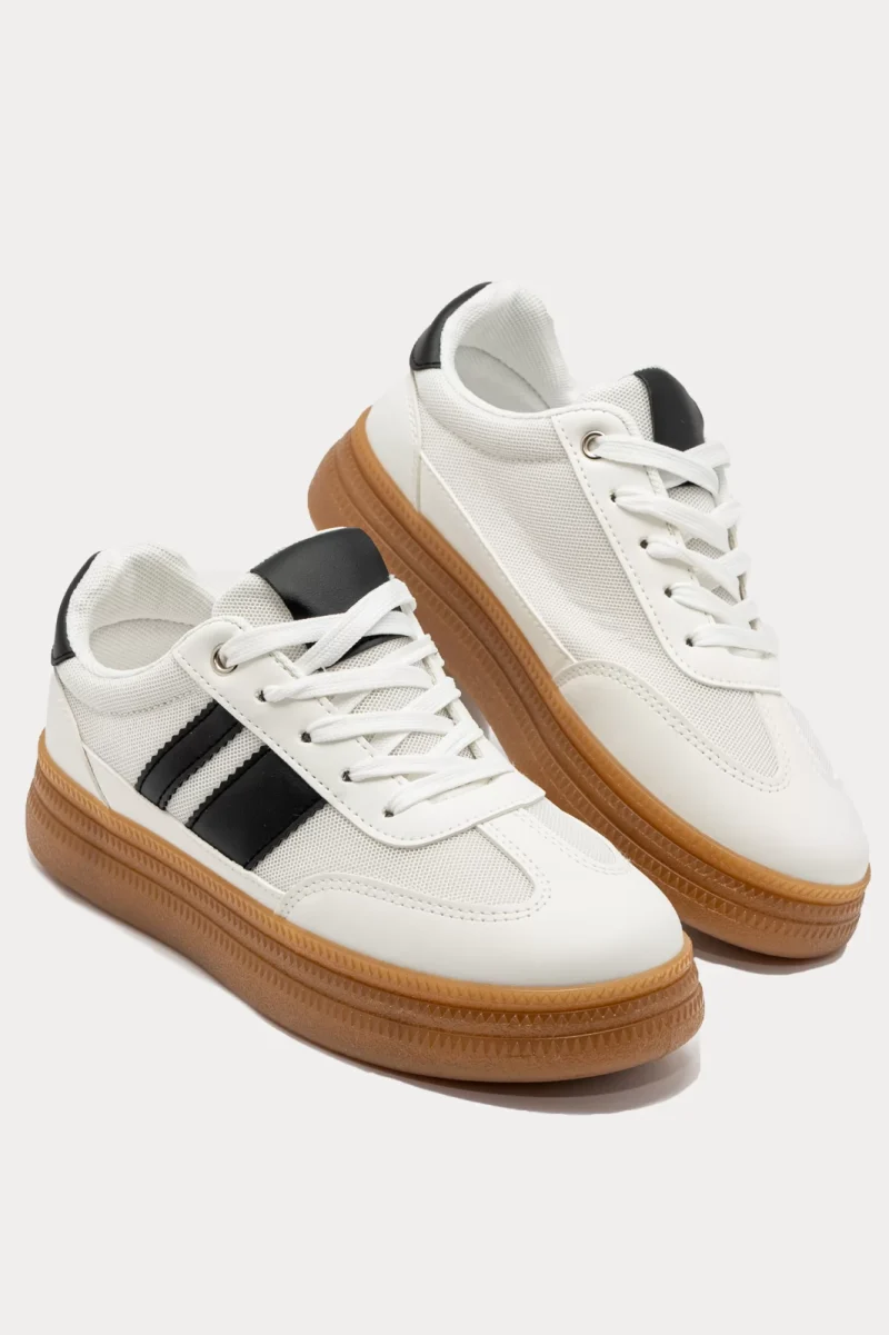 Women sneakers ly828 white
