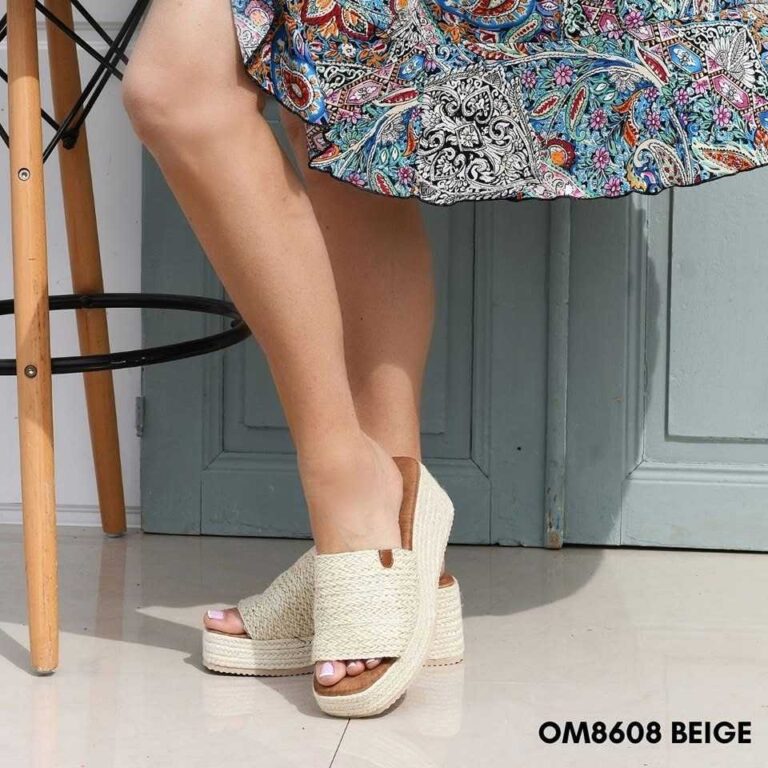 Women flatforms 8668