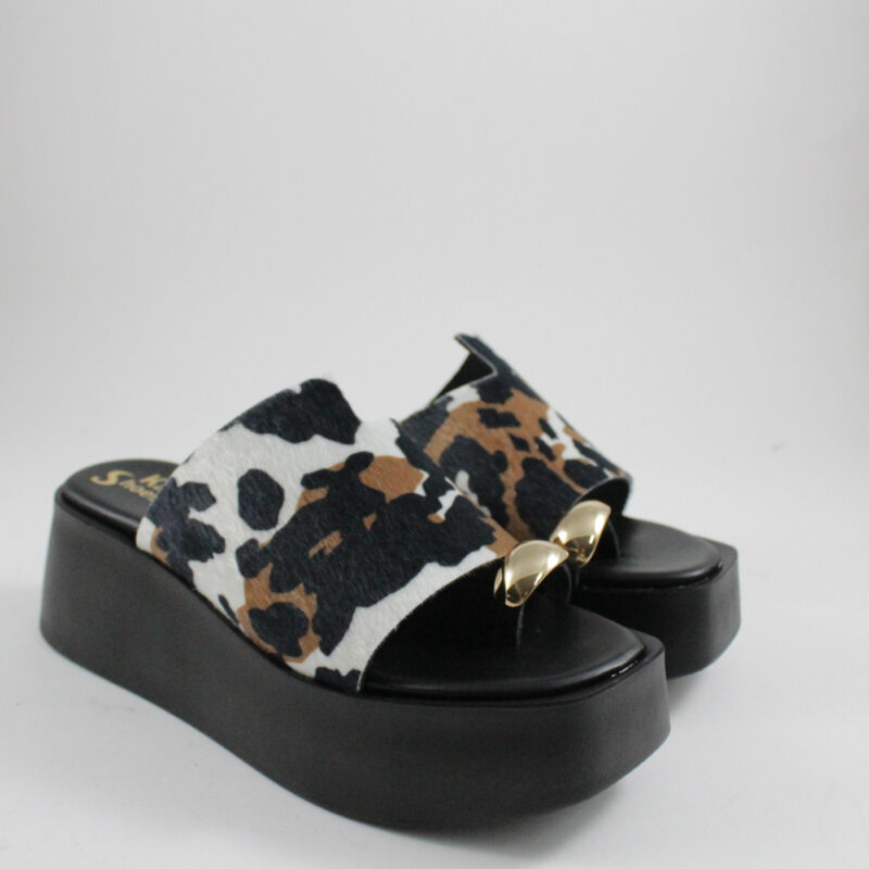 Flatforms beatris 2001 cow