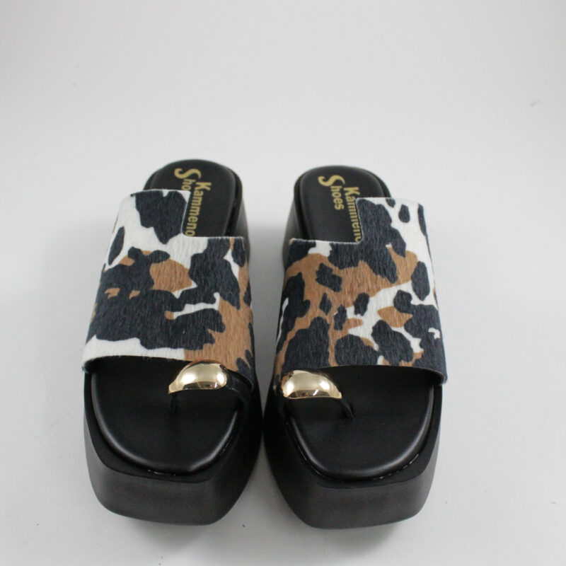 Flatforms beatris 2001 cow