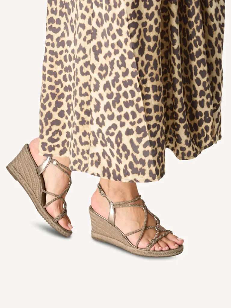 Tamaris platforms  1-28345-44 900