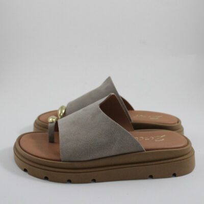 Flatforms zizel f03 pouro