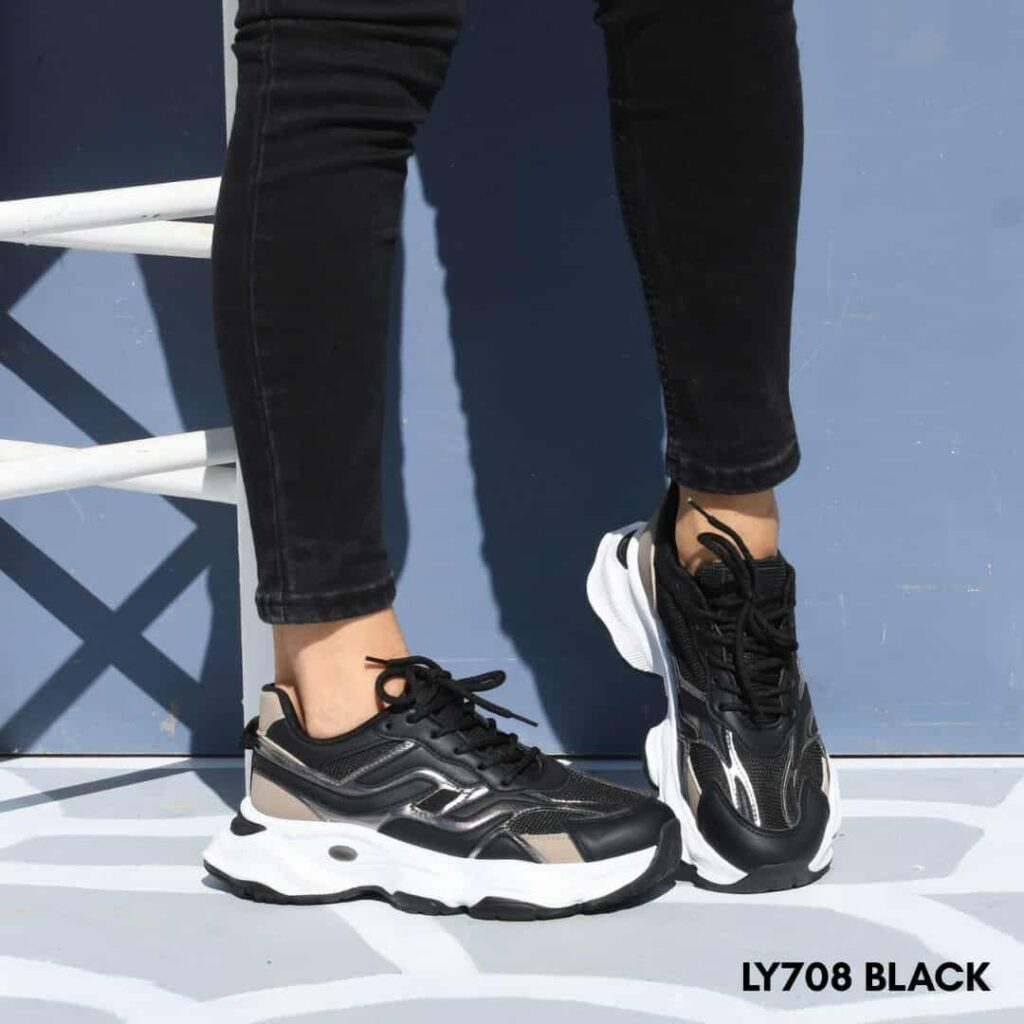 Women sneakers ly708