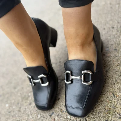 Tamaris loafers 24349 black