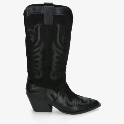 corina boots M5811