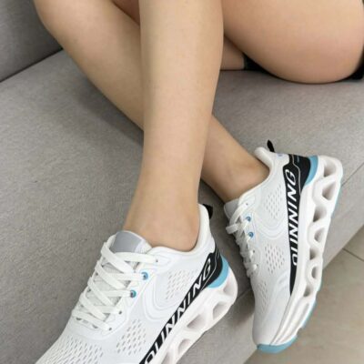 Γυναικεία sneakers CC200 λευκά