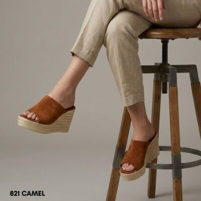 Γυναικείες δερμάτινες πλατφόρμες 821 camel