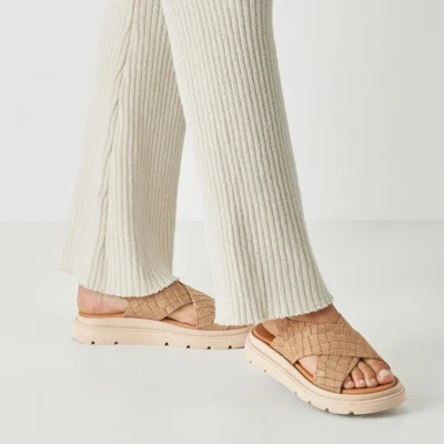 Tamaris Δερμάτινη Γυναικεία Πλατφόρμα Brown Struct 28270