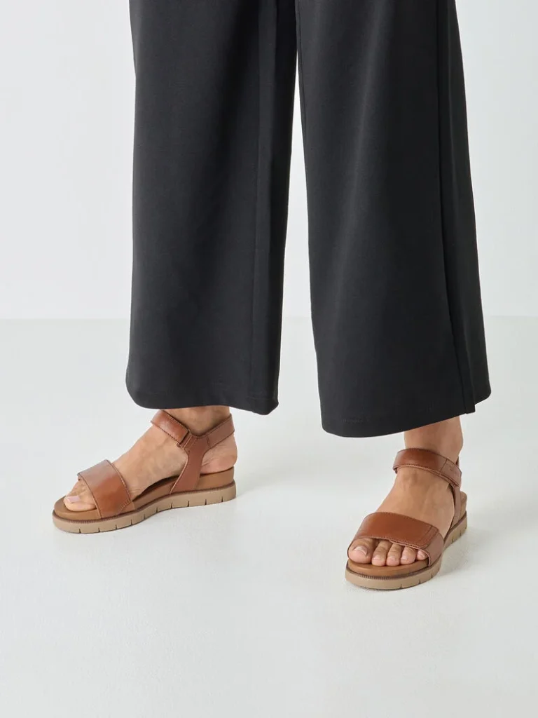 Tamaris Comfort  8-88710-42-329 cognac Ανατομικά Δερμάτινα Πέδιλα