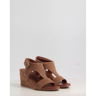 Δερμάτινα σανδάλια Alpe YARA 5614