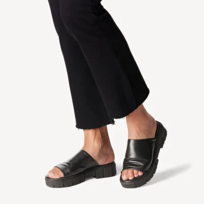 Tamaris Γυναικεία flatforms 27252 μαύρα