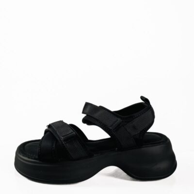 Sporty sandals με συνδυασμό υλικών και velcro σε μαύρο χρώμα 8040-19